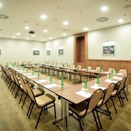 Готель Краків нічліги конференц-центр в Польщі
